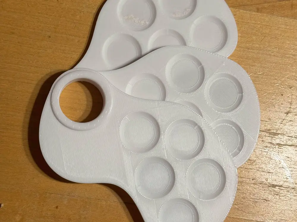 Compact and Foldable Palette
