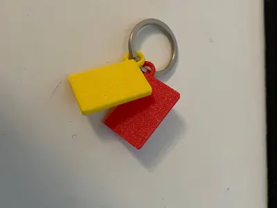 3D Printed Referee Keychain – Red & Yellow Cards Design