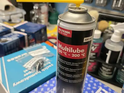 Universal Spray Can Nozzle Adapter – 3D Printable Model