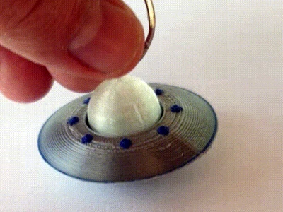 UFO keychain fidget