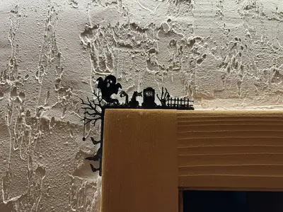 Halloween door corner decoration ghost