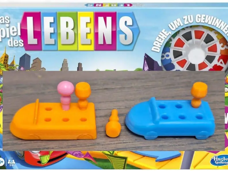 Game of Life car and pins / Spiel des Lebens Auto und Stifte