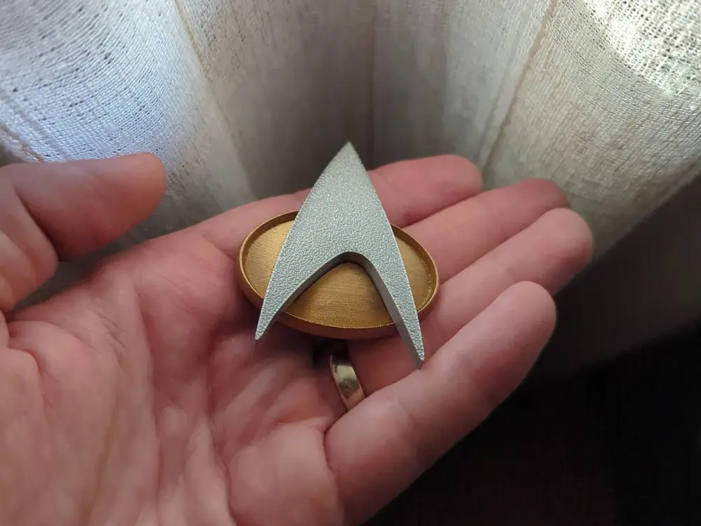 Star Trek TNG Combadge
