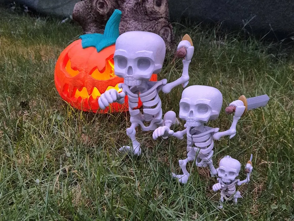 Spooky Halloween Skeleton Warrior on the run
