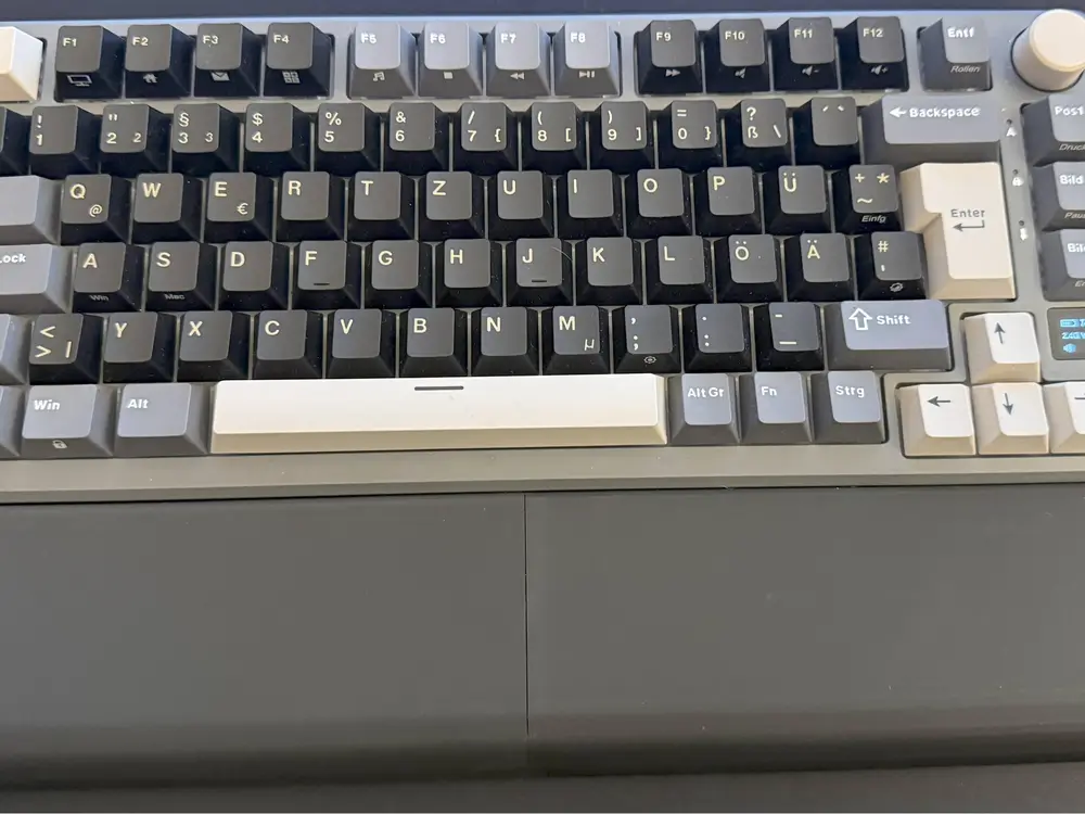 Keyboard Palm Rest for Royal Kludge M75 (RK M75)