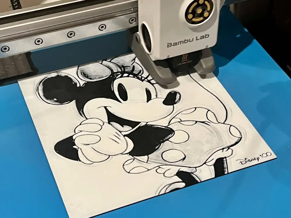Minnie Mouse - Hueforge