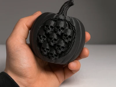 THE FORBIDDEN PUMPKIN / HALLOWEEN DECOR