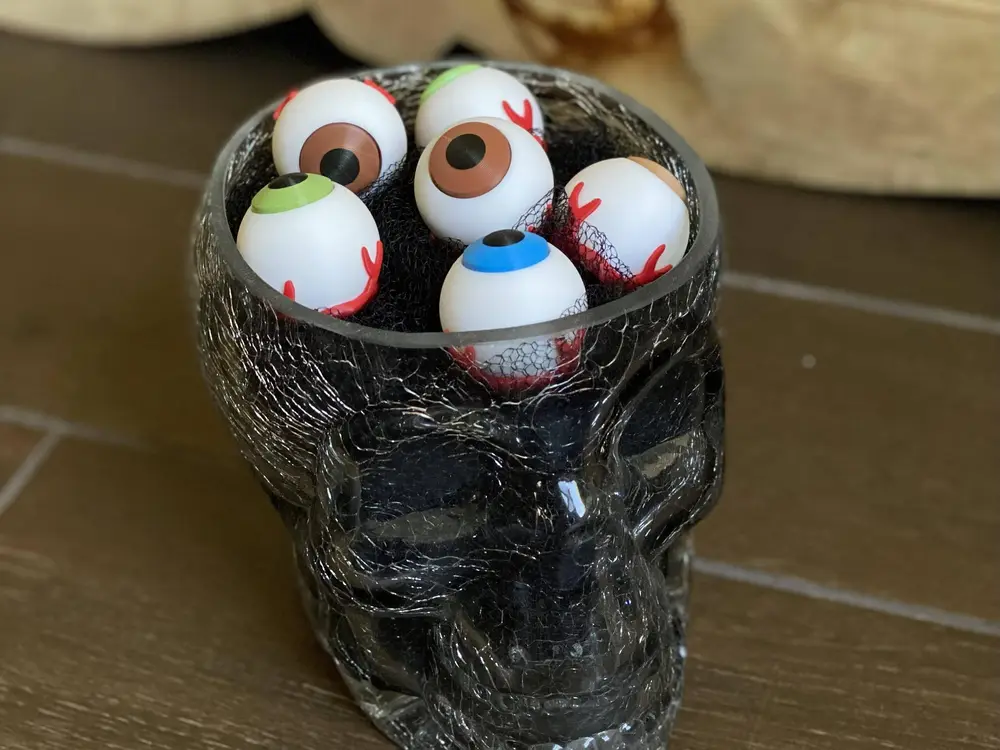 Eyeball Clicker