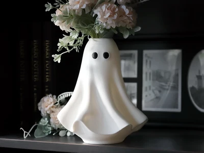 Ghost Vase