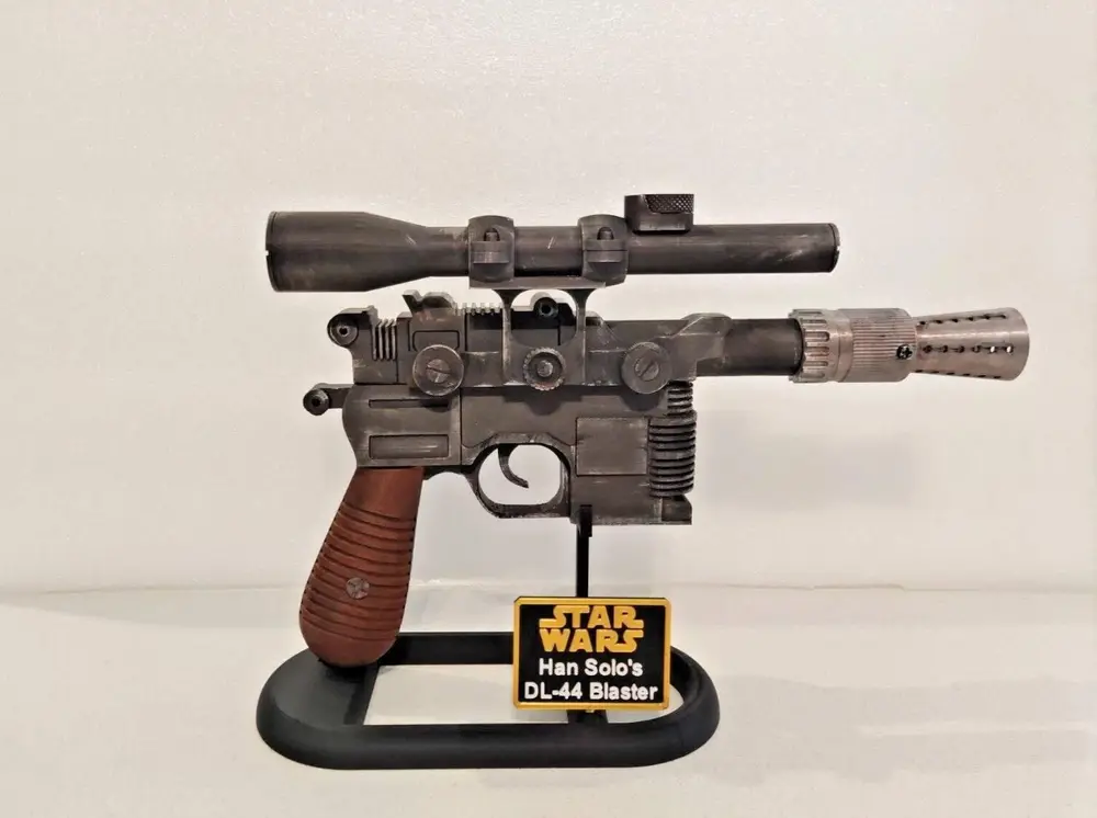 Han Solo DL-44 Blaster - A New Hope Version