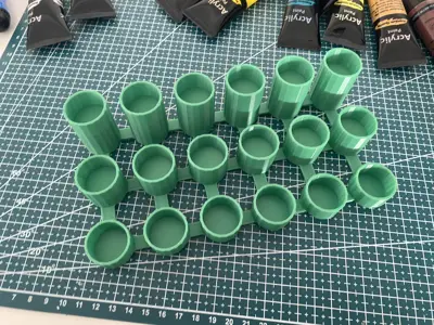 Acrylic paint holder