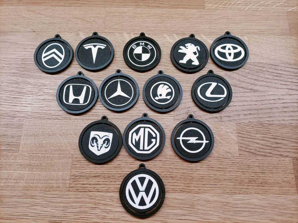 Ultimate gyro car logo keychains/keyrings