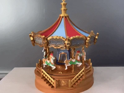 Miniature electric carousel 迷你电动旋转木马