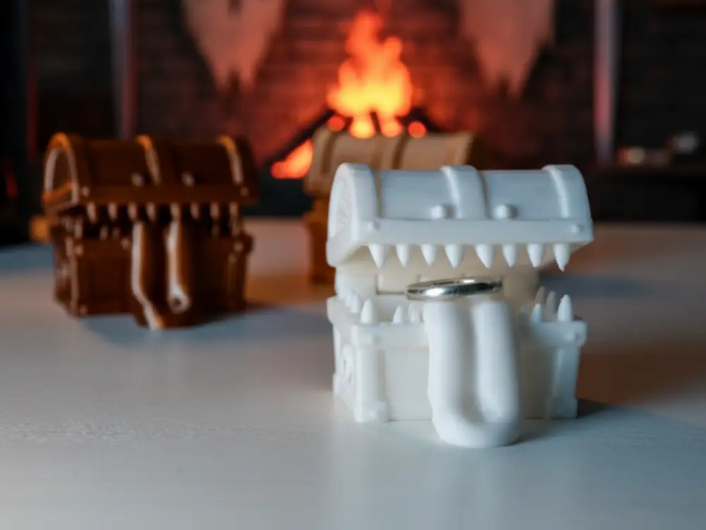 Mimic (Dark Souls Inspired) – One-Piece Hinged Chest