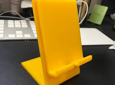 Simple Smartphone Stand