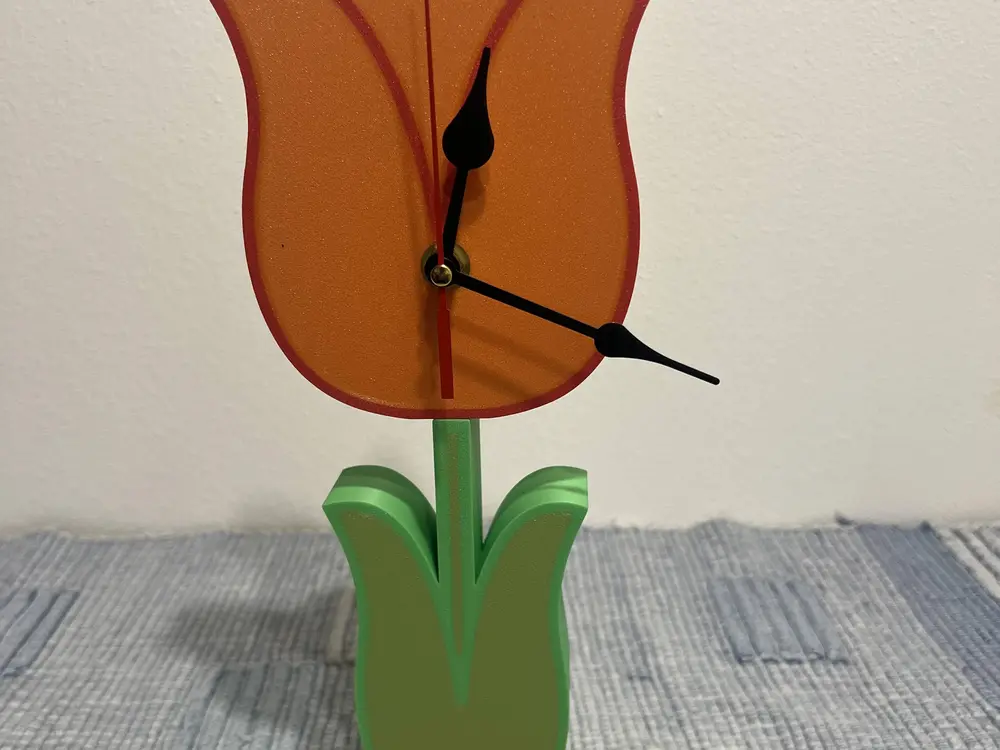 Tulip Table Clock