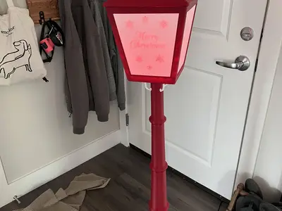 Festive Lamppost