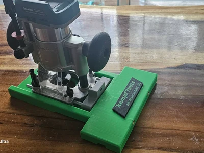 Makita router adapter
