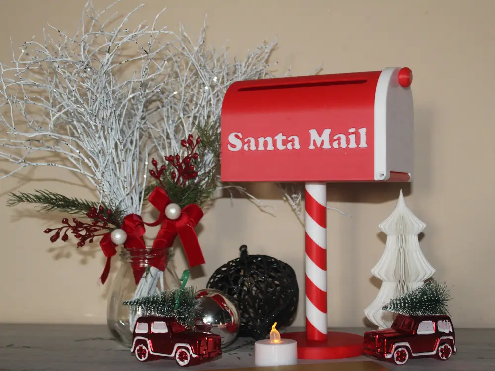 Post/Letter Box to Santa. NO AMS