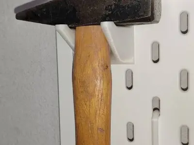 Skadis Hammer Holder