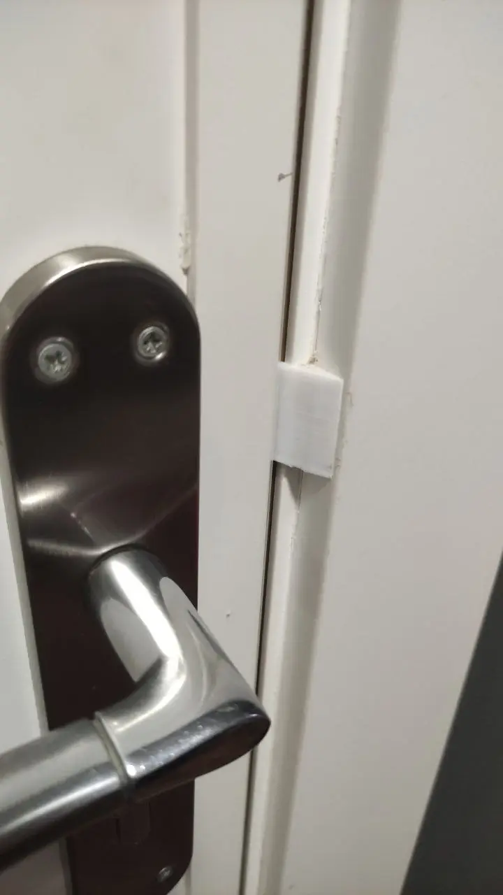 3063_cuña puerta