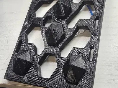 Ice and snow traction cleat