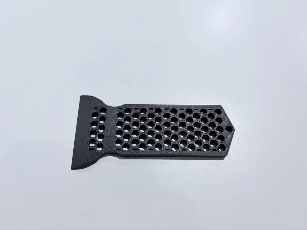 Sturdy Bed Scraper