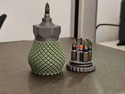 Magnetic screwdriver