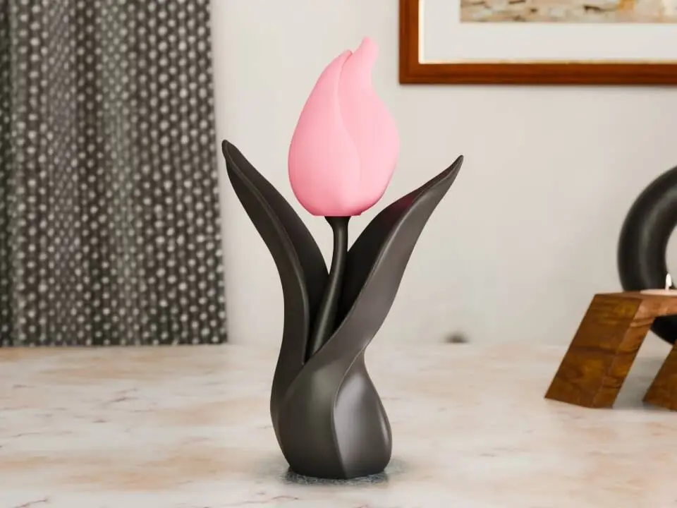 Tulip Grace Sculpture