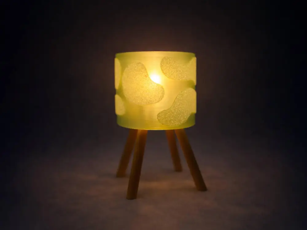 Blubby - Fuzzy Table Lamp