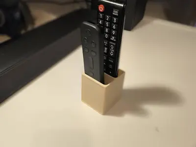 Minimalist Remote Control Holder – Shelf or Wall Mount (Double-Sided Tape)