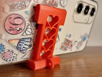 Foldable phone stand.Heart.Keychain.Print in Place