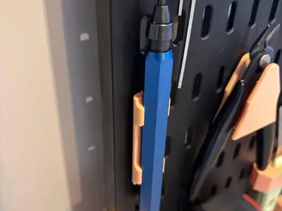 Deburring knife holder for AliExpress DIY pegboard