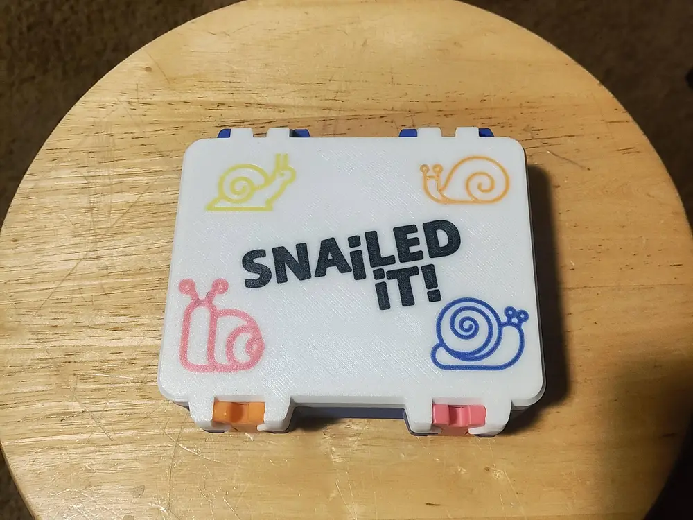 Snailed iT! Card Game box