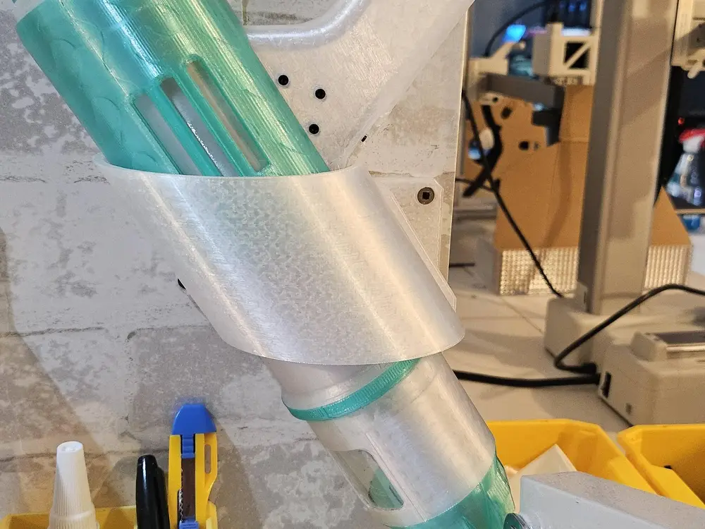 Vacuum kit / Heat gun angled wall holster / holder