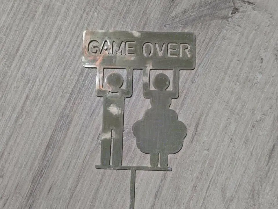 Topper Game Over Wedding 2