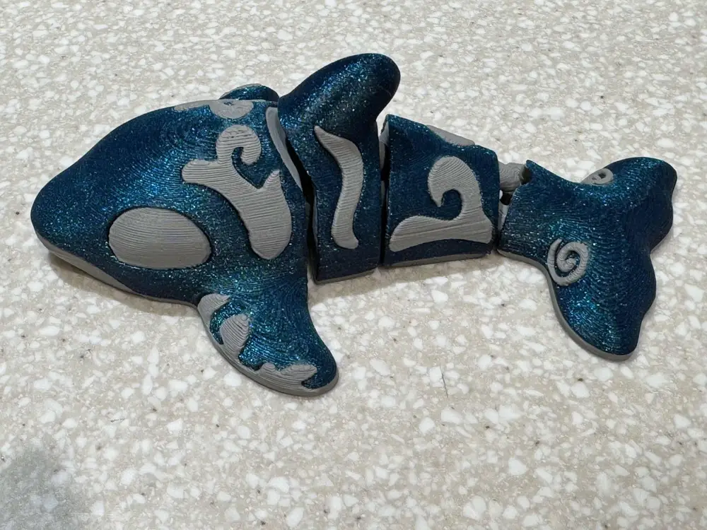 Flexi Tribal Orca (Keychain)