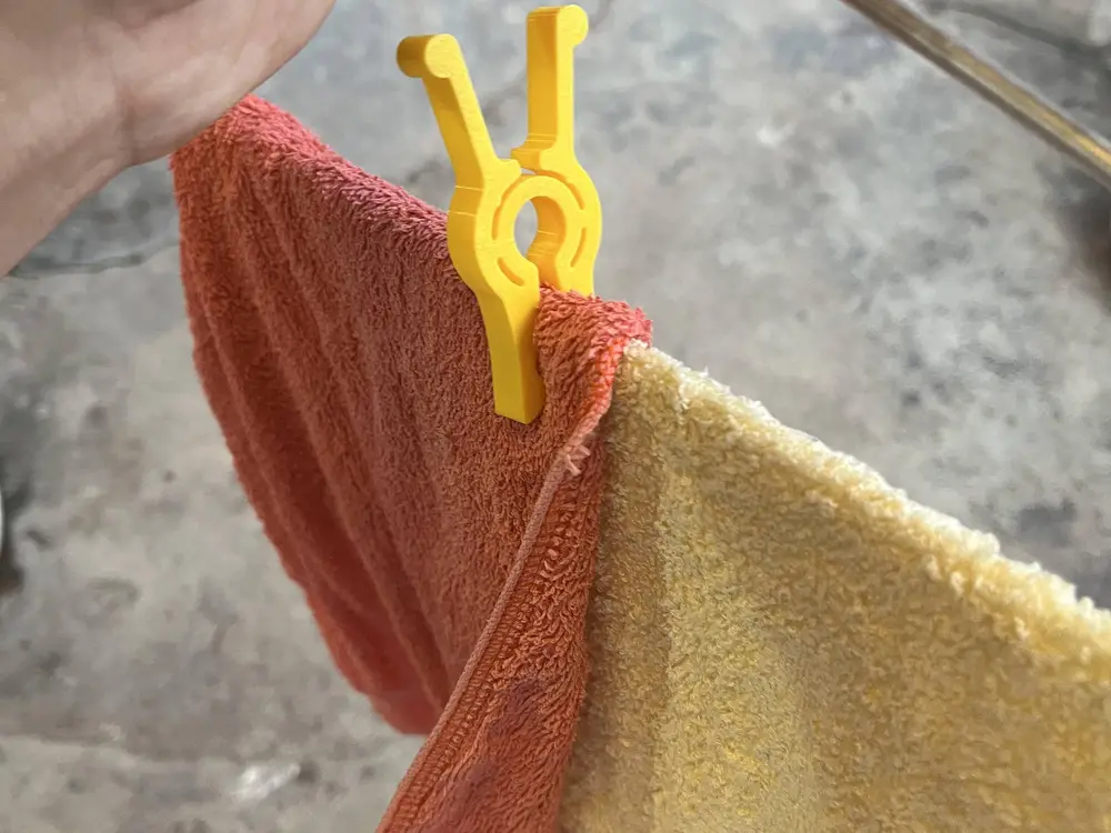 towel clip