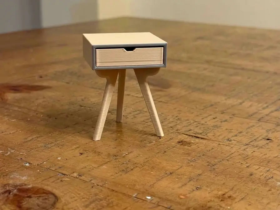 1/12 Triside Side Table