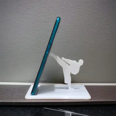Supporto universale per smartphone e monitor/tablet
