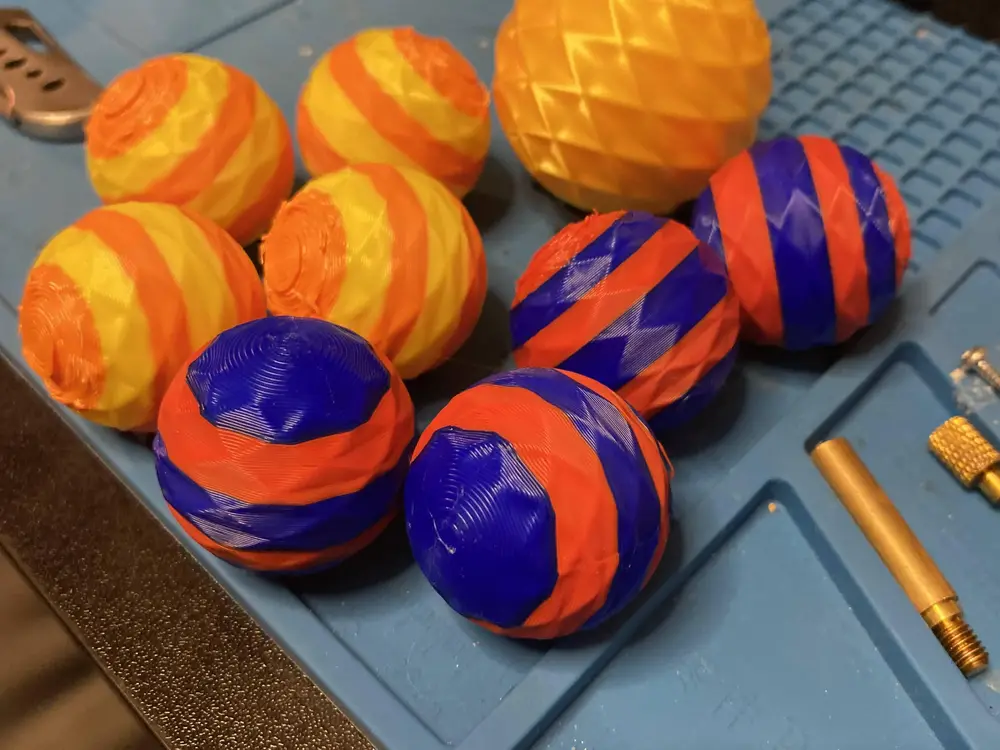 Cat ball toy