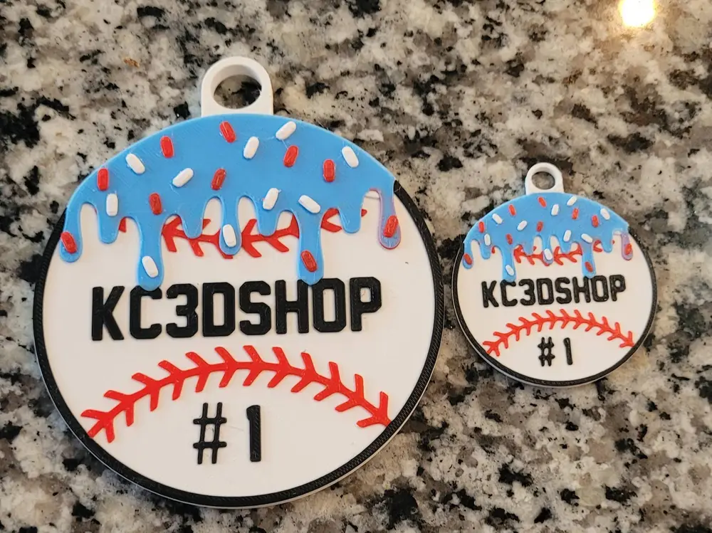 Drip Chain Pendant Baseball / Softball
