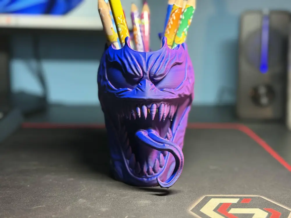 Venom - Pen Holder