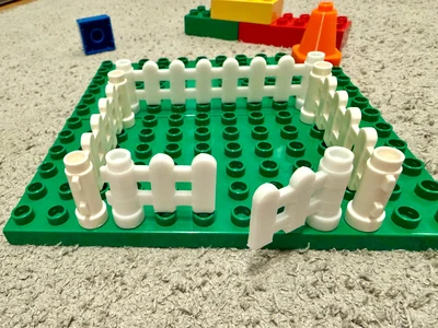 fully Lego Duplo compatible classic fence gates