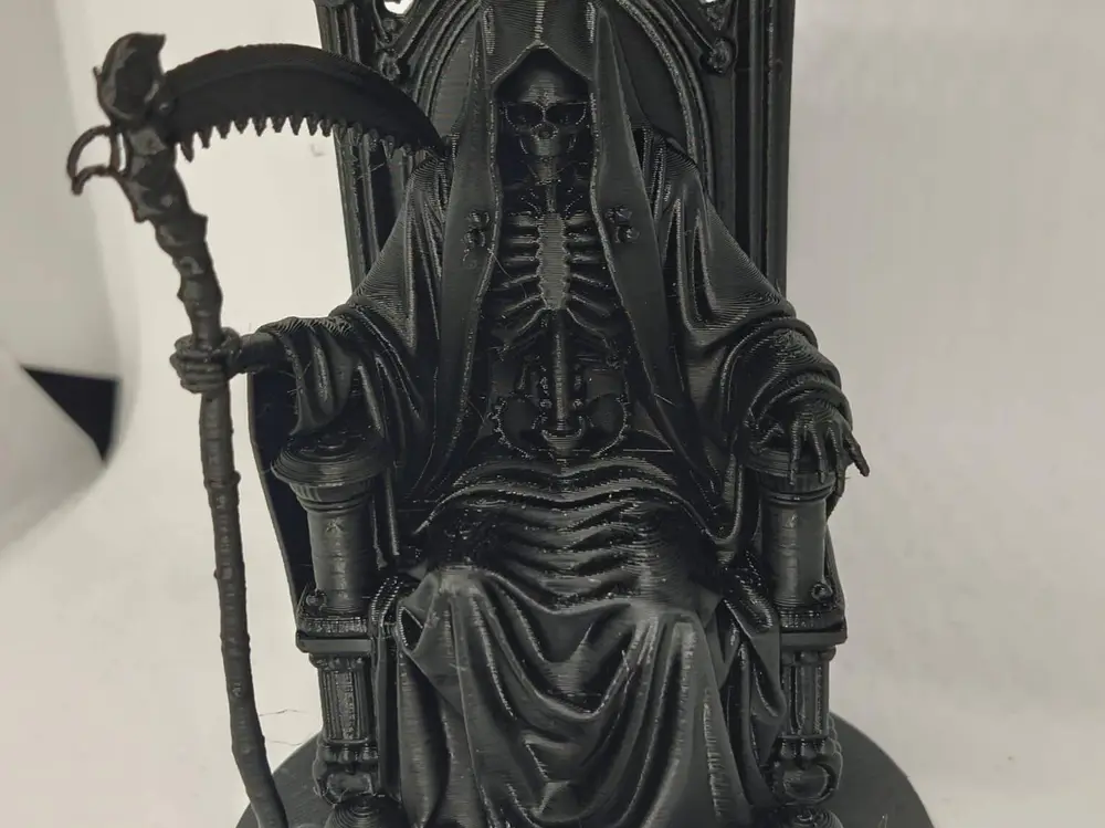 skeleton throne