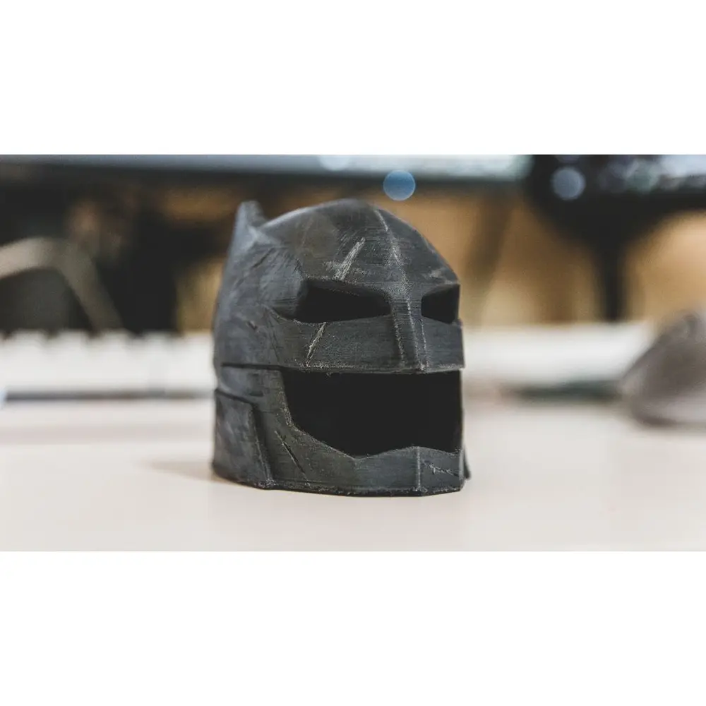 Helmet batman vs Superman