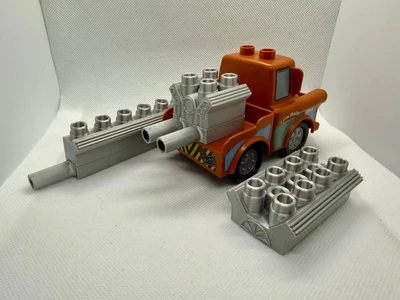 V4 V6 R6 V8 engines Lego Duplo-compatible (with exhausts!)