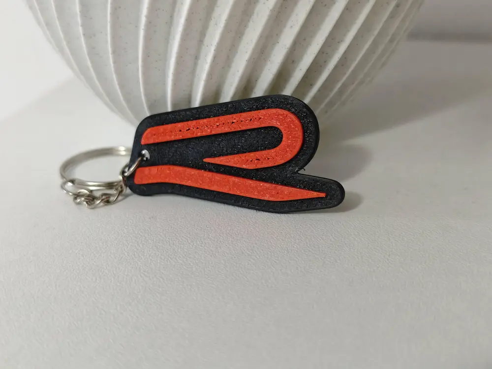 R_Line_keychain