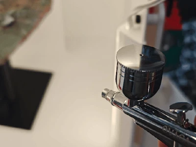 Your Airbrush Deserves a Wall Spot on Skådis