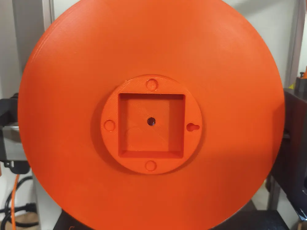 soporte del reloj de hueforge
